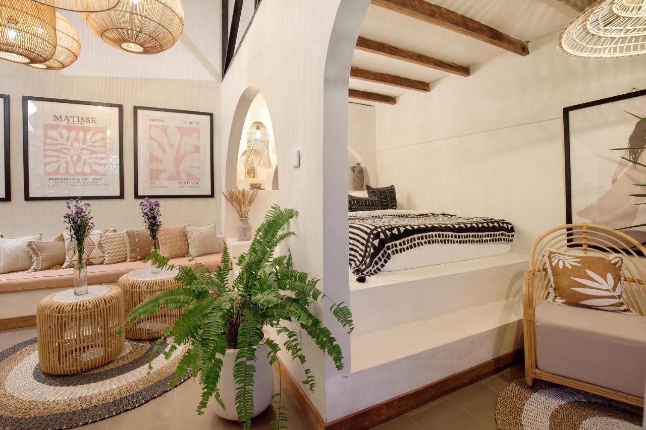 Loft Style Private Bungalow Seminyak 1 bedroom Bagian luar foto